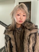 リム(LIM)&nbsp;ホワイトベージュレイヤー