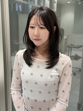 動きがかわいい今どき“ハッシュカット”