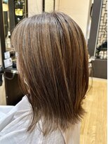 ヘアサロン トラヴィス(hair salon Travis)&nbsp;白髪ぼかしシークレットハイライトカラー