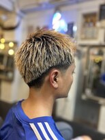 ブラックキャット(BLACK CAT) テーパーフェード×ブリーチ