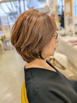 ショートボブヘア