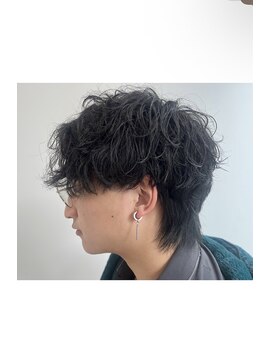 ジーナ 福岡天神(Zina) メンズシャドウパーマ【Zina福岡天神】