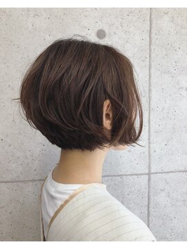 ア セカンド 清藤美容室第弐號(a sekand) 爽やかさ感じるアゴラインの前下がりボブスタイル