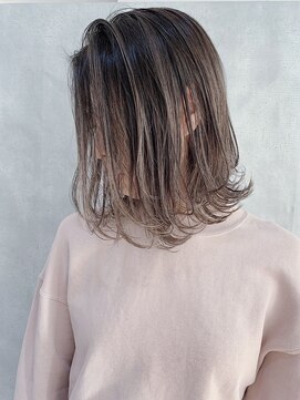 ムウ 難波(MOU) ハッシュカットフルバング似合わせカットレッドブラウン20代30代