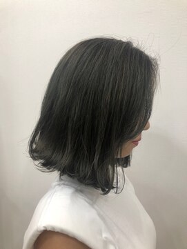 30代40代50代大人女性の可愛いクールな外ハネボブ L ビューティーセラーバイハリウッド Beauty Cellar By Hollywood のヘアカタログ ホットペッパービューティー