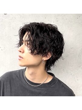 アソビ 表参道(ASOBI) ツイストスパイラルパーマ　ウルフ系　襟足のこし