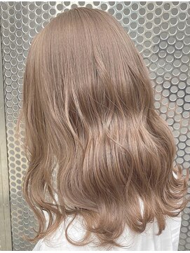 ペレ 栄店(PELE) ロイヤルミルクティーカラー