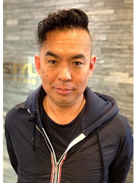 ケースタイル ヘアスタジオ 有楽町本店(K-STYLE HAIR STUDIO) パートスタイル/フェード/パーマ/刈り上げ/アップバング/短髪