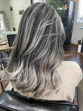 ストークヘアー(STOKED.HAIR) ホワイトバレイヤージュ