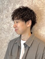 キタセンジュバーバー バイ ティーズ(KITASENJU BARBER by T's)&nbsp;波巻きパーマスタイル