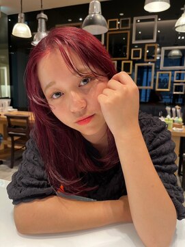 サラ 天神大名店(SARA) 【天神】アプリコットレッド