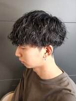 ニアウ 伊勢崎連取店(Niau)&nbsp;刈り上げマッシュショート波巻きツイストスパイラルパーマ