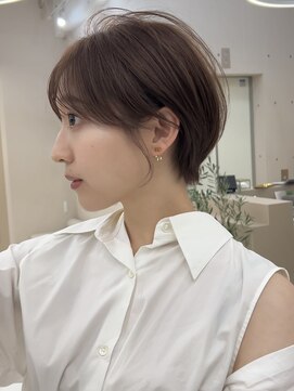 ビュー フクオカ(VIEW FUKUOKA) 大人似合わせレイヤーカット30代40代50代ショート×アースカラー