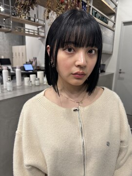 イミ(imi) 似合わせカラー/ブルーブラックカラー/大人ボブ