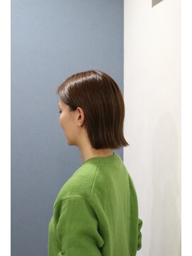 ビー(Be) まとまるワンレングス