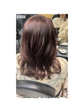 バッカ(BACCA) 艶髪　くびれミディアム