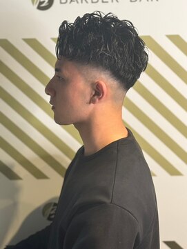 バーバーバー アカバネ(BARBER-BAR AKABANE) ワイルドなかき上げセンターパート/ハーフバック#2