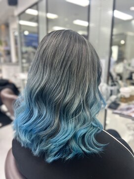 ピンナップガール pinup girl シルバー＆アッシュエアタッチ