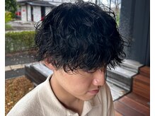 コルバース(COL BIRTH)の雰囲気（SNSで人気の波巻パーマ）