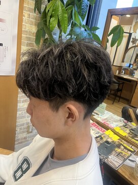 フレンズ 手稲店(friend's) 1ヶ月後ポイントカラーツーブロック刈り上げマッシュ札幌美容室