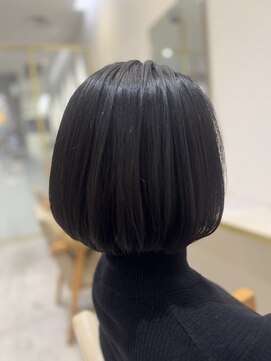 テラス アヴェダ 大丸心斎橋店(Terrace AVEDA) サラツヤ!ボブスタイル♪