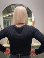 キオクエコ(KIOX eko) ケアブリーチ/レイヤーカット/ハイトーン/髪質改善