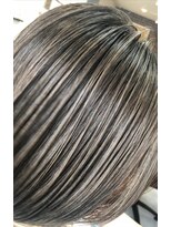 フラッグ(flag) 白髪染めないシャドールーツ☆