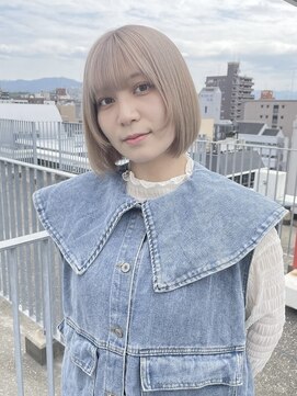 ブロンドカラー/ミルクティーカラー/ボブ/ブリーチ/ハイトーン