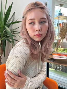 リンネテラス(Lin'ne terrace)の写真/ブリーチなしでも透明感ある艶カラーへ！こだわりの薬剤でダメージを抑えて理想の色味に◎