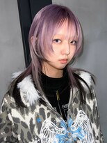 シオン(shion) 顔周りレイヤー前髪カットダブルカラーピンクベージュ_F1478