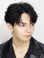 アズ ワン(AS ONE)&nbsp;韓国ヘアコンマバング韓国マッシュセンターパートフェザーパーマ