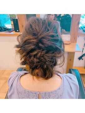 リル 塚口(LiL) ヘアアレンジセット☆ism