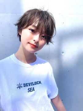 ホワイエ(Foyer) 大人ショート