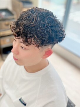 ネオリーブ クーロ メゾン 横浜(Neolive curro Maison) ニュアンスパーマ×スペインカール[メンズ]