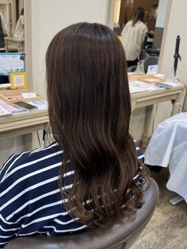 アルターリール(aL ter Rire) 黒髪/ボブルフ/ネビージュ/小顔/ワンレン/杉田花乃