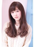 柔らかロングヘア×ベージュカラー