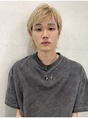 ナチュラルウルフ　ブロンドベージュ　ニュアンス　MOMO