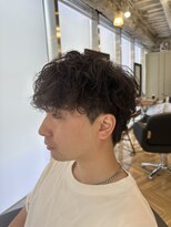 シャドウパーマ