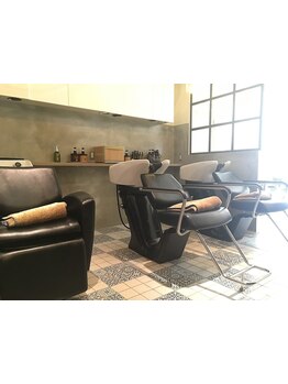 駅チカで仕事帰りにも通いやすい!毎日の疲れを癒す,極上ヘッドスパが自慢のサロンで心も体もリフレッシュ♪