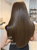 シロ(shiro)&nbsp;艶髪髪質改善トリートメント・カラー