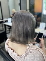 パヌポン(PANUPON)&nbsp;グレーダブルカラーハイライトバレイヤージュケアブリーチ