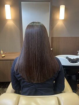 大人可愛いヘルシーロングスタイル30代40代50代60代