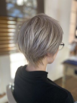 デイジーカラーズ(Daisy Colors) ホワイトベージュ☆