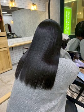 セントラル 三宮店(central) 【髪質改善】潤い補修トリートメント艶髪習慣プログラム
