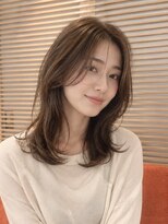 オアシスアヴェダ ザ・ペニンシュラ東京(OASIS AVEDA)&nbsp;セミロング・暗髪ロング・レイヤー・銀座日比谷有楽町20代30代