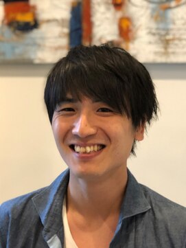 ナイン(9) ◆ビジネスシーンにも最適☆爽やかメンズカット