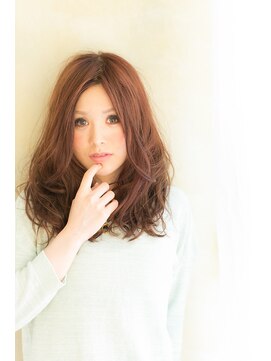 ソア 武蔵小杉(SOAR) トリートメントボルドーベージュカラーのワンレンセンターパート