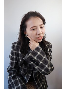 ベラ(Bella) 大人ハンサムロング