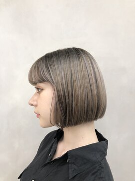 エイト ヘアサロン 渋谷本店(EIGHT) シアーブロンド_新田 廉_0139