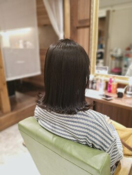 ネウィ 八王子(newi) 外ハネボブストレート大人可愛い20代30代40代小顔暗髪ミディアム